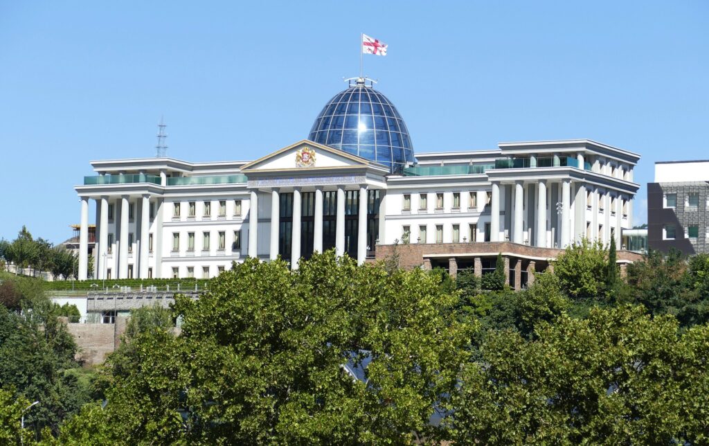 Georgien-Politik, Präsidentenpalast